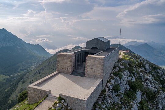 Tour image 9