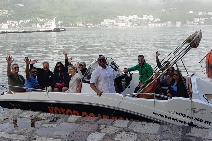 Group Perast & Lady of the Rock tour- 1h30min duration